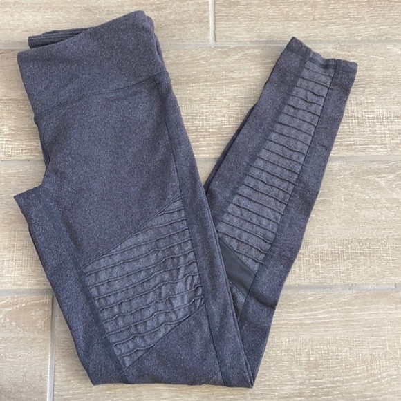 Alo Grey Moto Leggings Size: S - Picture 1 of 4